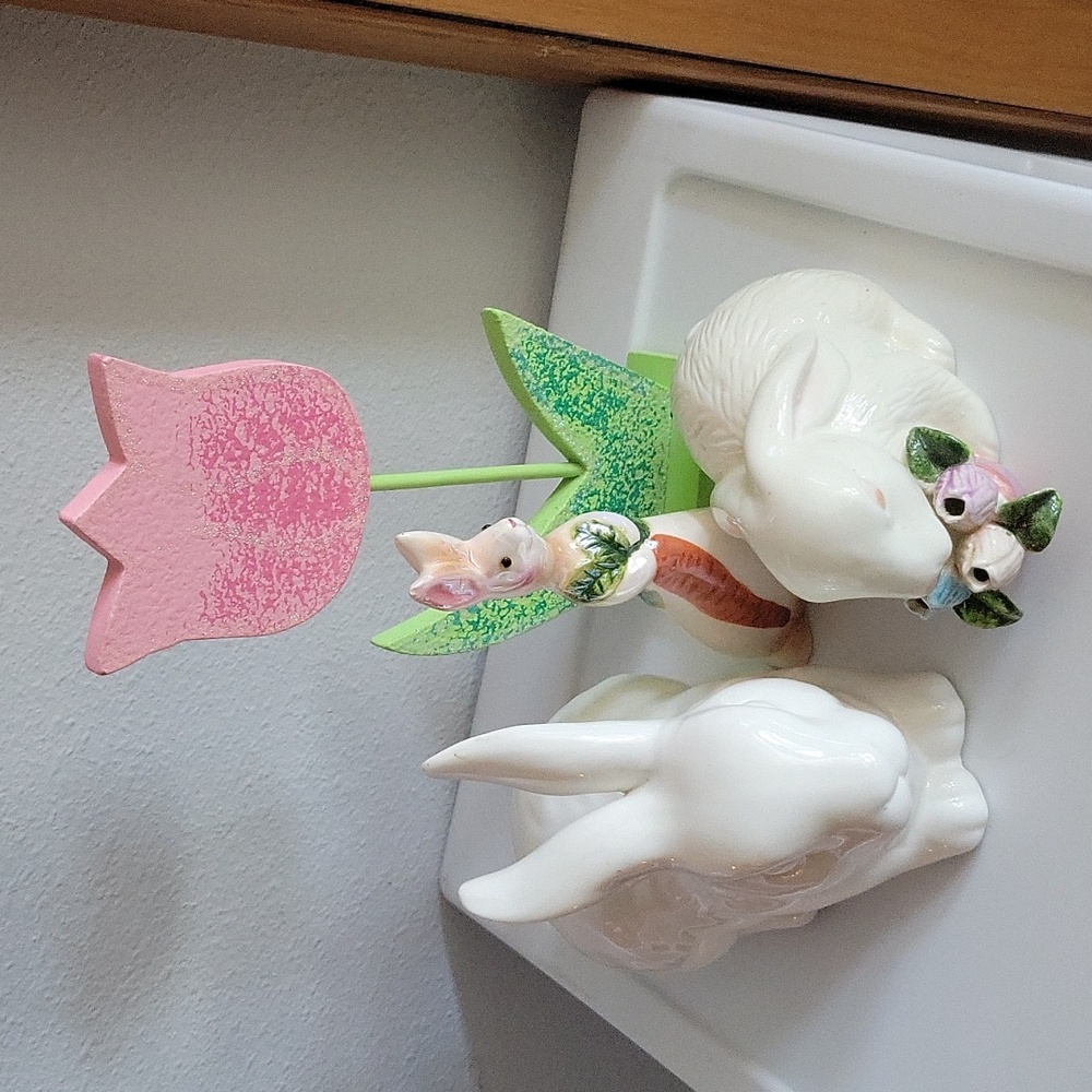 🐰Bunny 🌷tulip decor